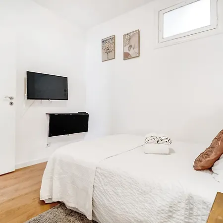 Apartman Charming Iii